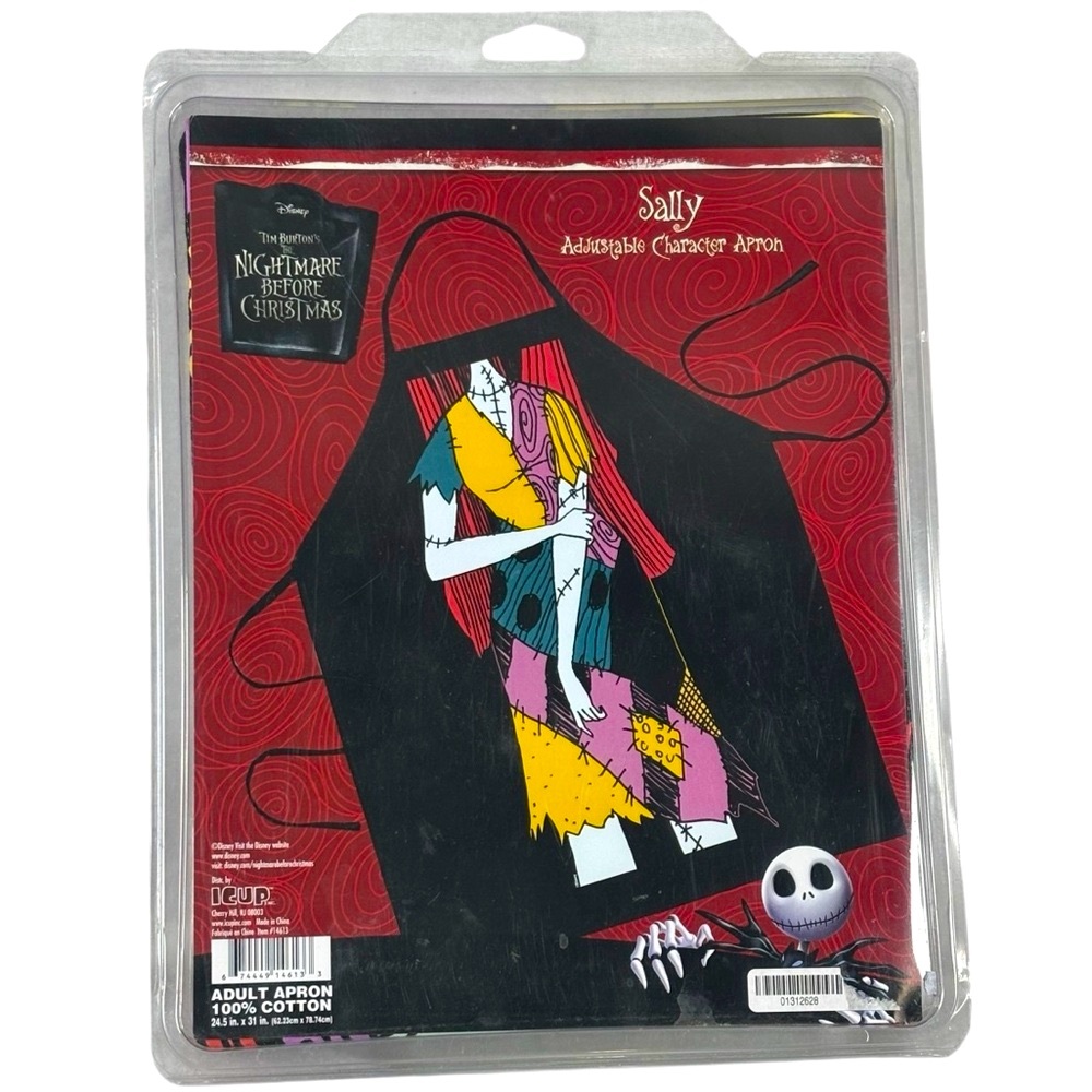 New in Packaging Disney Nightmare Before Christmas Sally’s Dress Character Apron